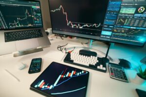 FX おすすめ 口座 初心者 現金取引 前確認